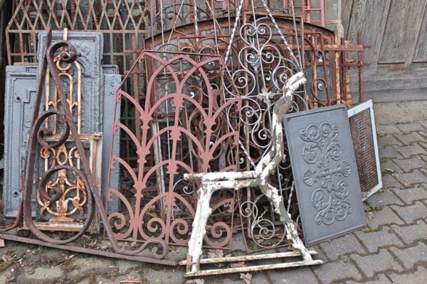 Historisches Baumaterial